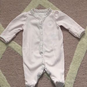 Baby clothing